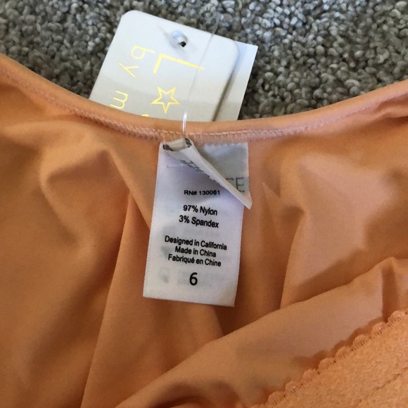 Lspace Ribbed float on one piece - Picture 6 of 7